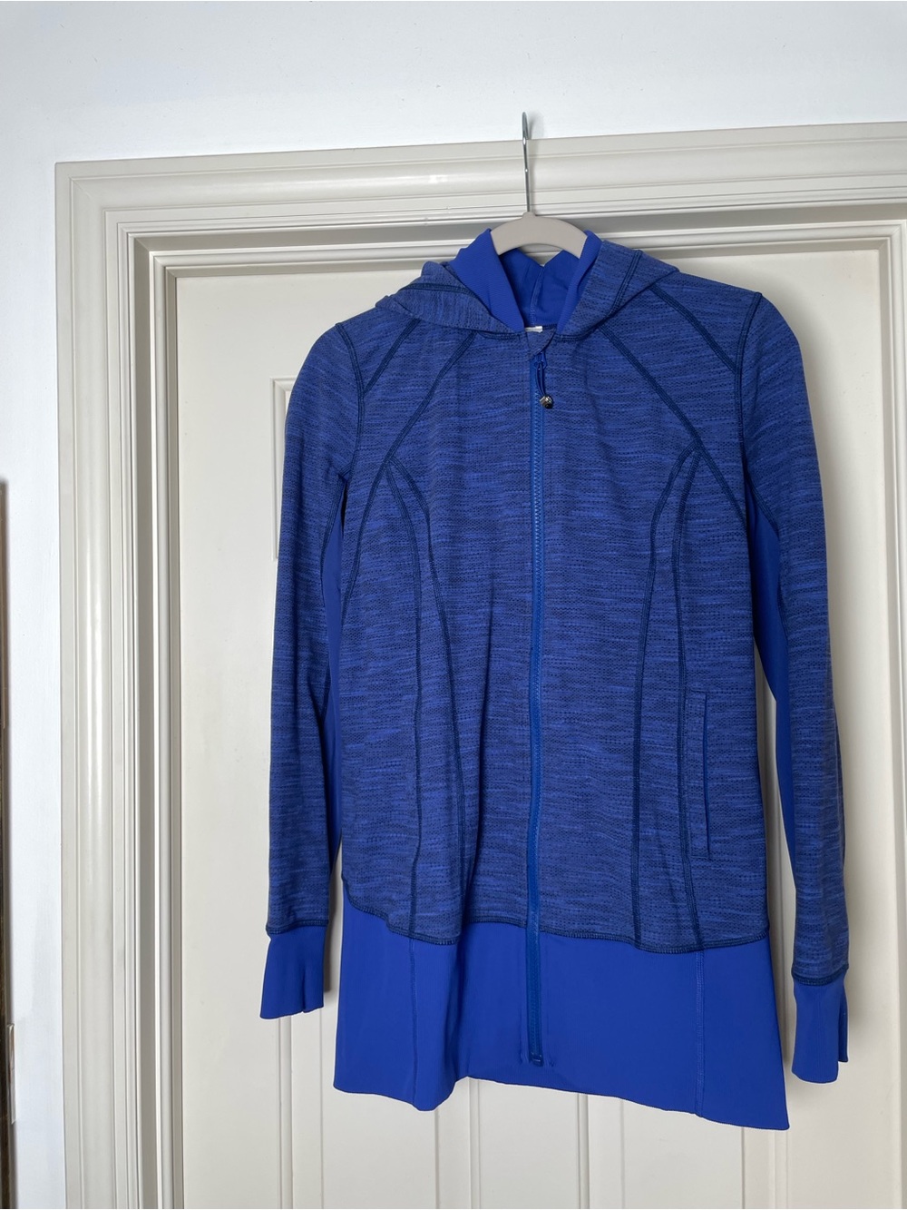 Lululemon Women's Blue Hooded Zip Jacket